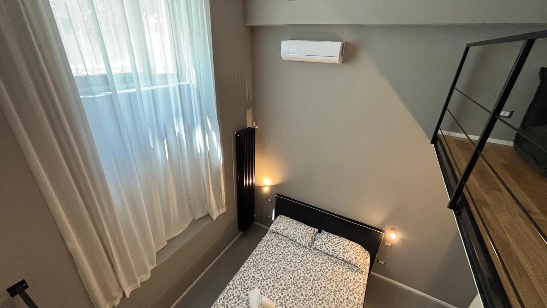 Hozyhome Design Loft In Via Cermenate Μιλάνο 0*,
