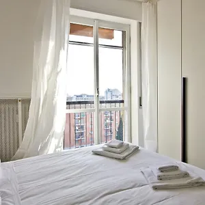 Appartamento Italianway-alzaia Naviglio Pavese, Milano